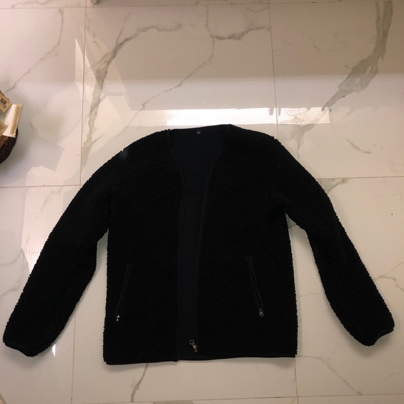 Uniqlo Fleece Cardigan - Picture 3 of 3